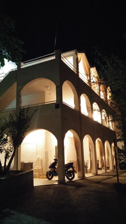 Kilic Apartments Traù Esterno foto